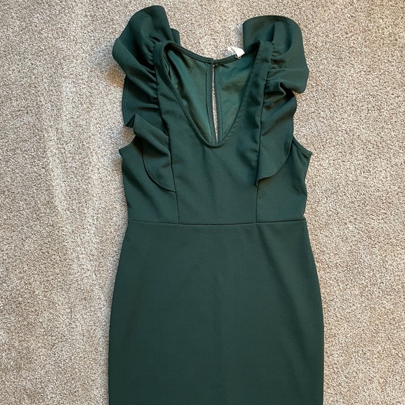 Forest Green Ruffle Sleeveless Maternity Dress - Picture 1 of 4